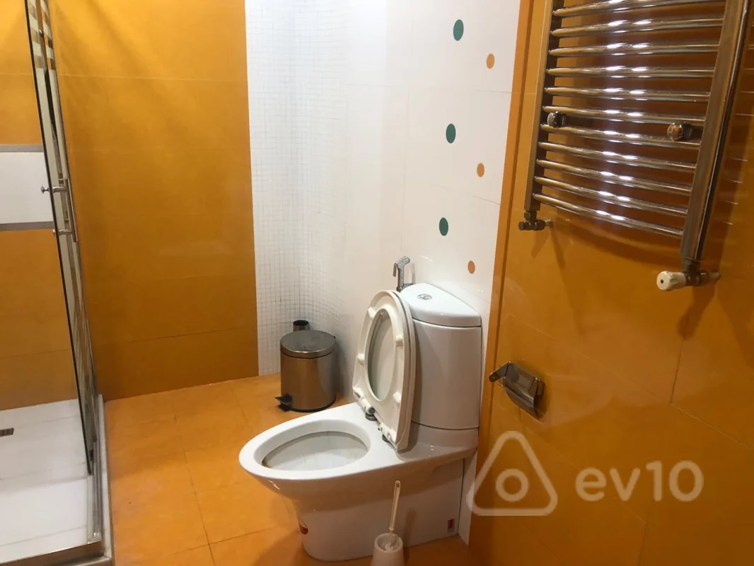 3 otaqlı mənzil, 170 m², Təbriz küçəsi — kirayə — Mənzil, Bakı (12)