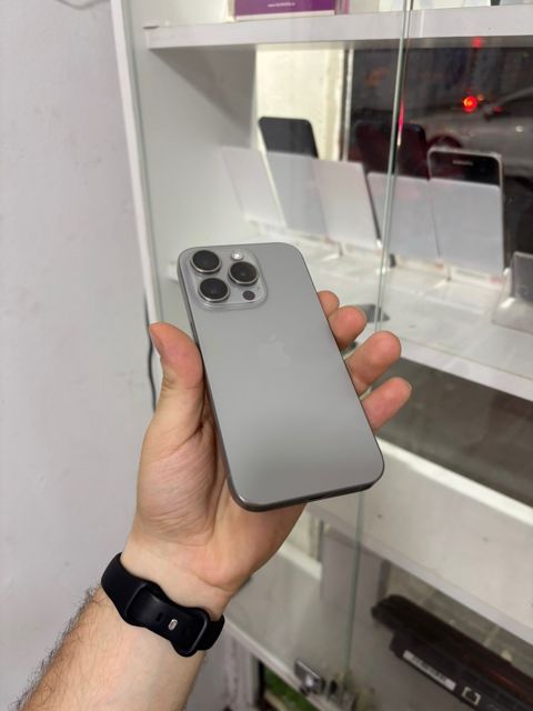 Apple iPhone 15 Pro Natural Titanium 128GB/8GB — Bakı