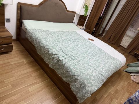 Iki nəfərlik taxta çarpayı dəsti - Material: ağac əsaslı korpus — 250 ₼ · Xırdalan · Yataqlar Iki nəfərlik taxta çarpayı dəsti - Material: ağac əsaslı korpus — Xırdalan