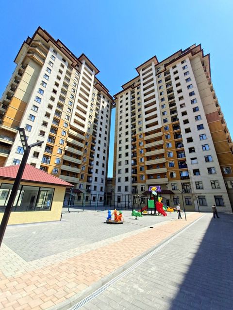 Satılır 2 otaqlı yeni tikili 90 m² — 300 000 ₼ · Bakı · Mənzil Satılır 2 otaqlı yeni tikili 90 m² — Bakı
