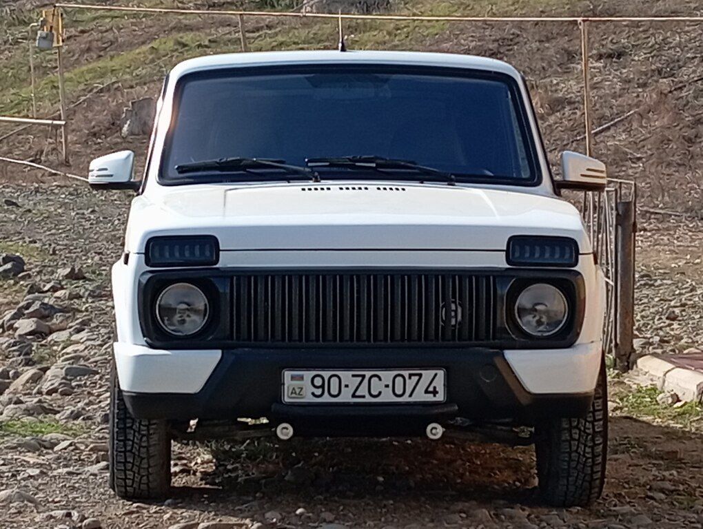 Lada (VAZ) Niva, 1.7 L, 2015 il, 190 000 km 90-ZC-074 — Avtomobillər, Yardımlı