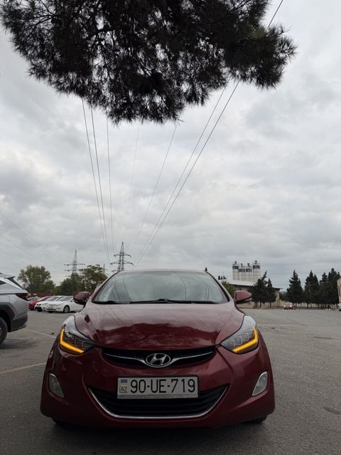 Hyundai Elantra, 1.6 L, 2012 il, 292 803 km — 14 000 ₼ · Bakı · Avtomobillər Hyundai Elantra, 1.6 L, 2012 il, 292 803 km — Bakı