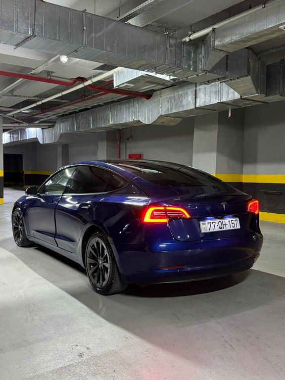 Tesla Model 3, 50 kWh, 2022 il, 240 500 km 77-QH-157 — Avtomobillər, Bakı (7)