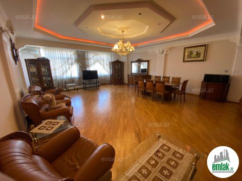 Satılır 3 otaqlı 168 m² yeni tikili İnşaatçılar m — 338 000 ₼ · Mənzil Satılır 3 otaqlı 168 m² yeni tikili İnşaatçılar m
