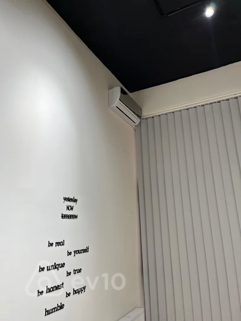 Ofis, 105 m², 8 noyabr k 23 — kirayə — Ofis, Bakı (11)