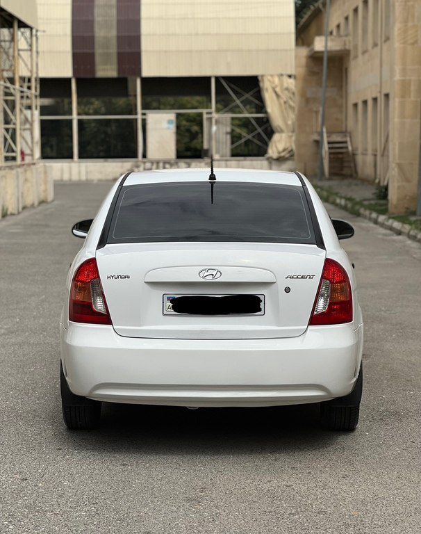 Hyundai Accent, 1.4 L, 2009 il, 259 000 km — Avtomobillər, Bakı (3)