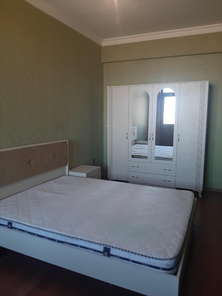 Satılır 2 otaqlı yeni tikili 75 m² — Mənzil, Bakı (4)