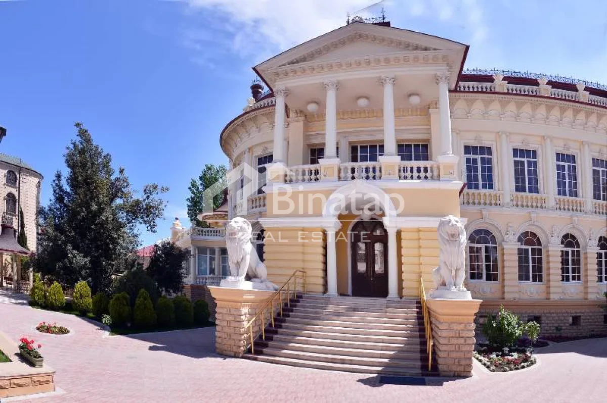 Satılır 5 otaqlı həyət evi / bağ evi 3000 m², Nizami metrosu, Nəsimi rayonu — Ev, villa, Bakı (2)