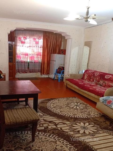 Satılır 2 otaqlı Bina evi menzil (Köhnə tikili), 36 m², 41-ci məhəllə — 70 500 ₼ · Sumqayıt · Mənzil Satılır 2 otaqlı Bina evi menzil (Köhnə tikili), 36 m², 41-ci məhəllə — Sumqayıt