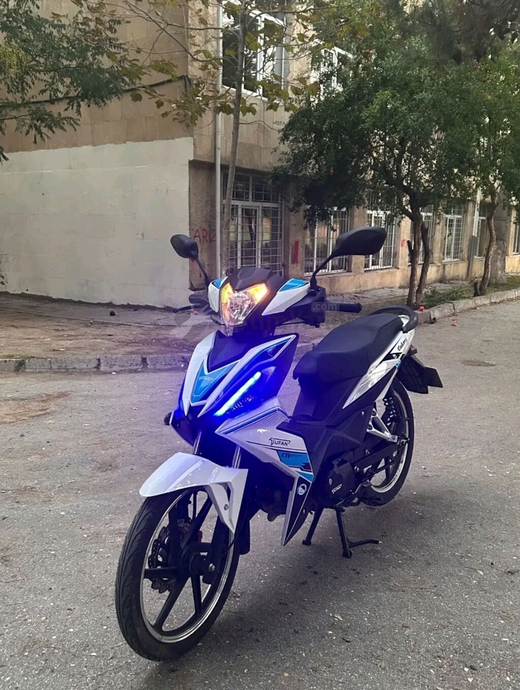 Model: s50 (Jufan) Cub tipli motosiklet Rəng: ağ-qara-mavi a — Avto, Bakı (7)