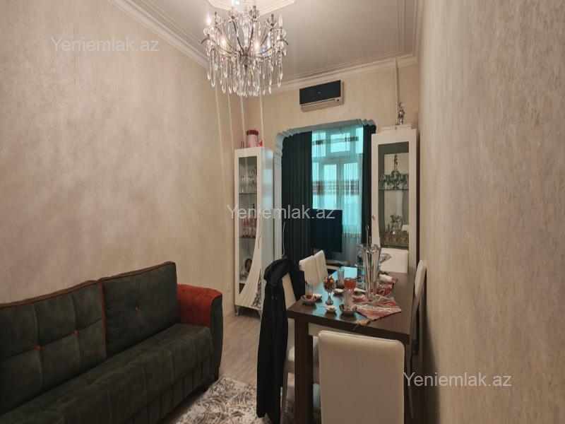 Satılır 4 otaqlı Bina evi menzil (Köhnə tikili), 100 m², Xətai rayonu — Mənzil, Bakı (8)