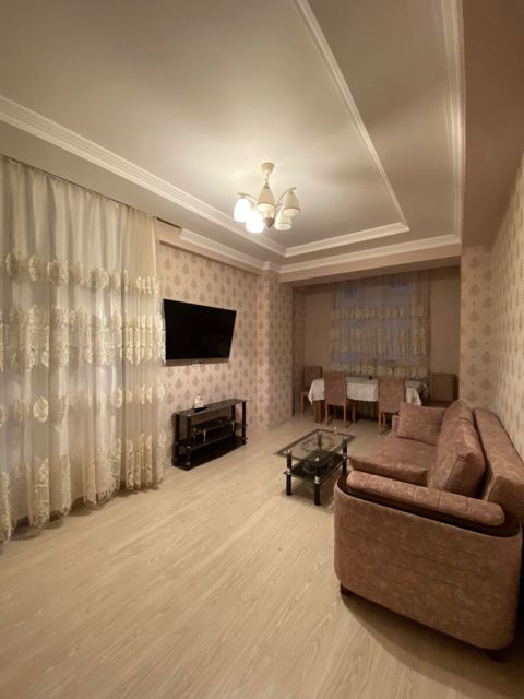 İcarəyə verilir 2 otaqlı yeni tikili 75 m² — 700 ₼ · Bakı · Mənzil İcarəyə verilir 2 otaqlı yeni tikili 75 m² — Bakı