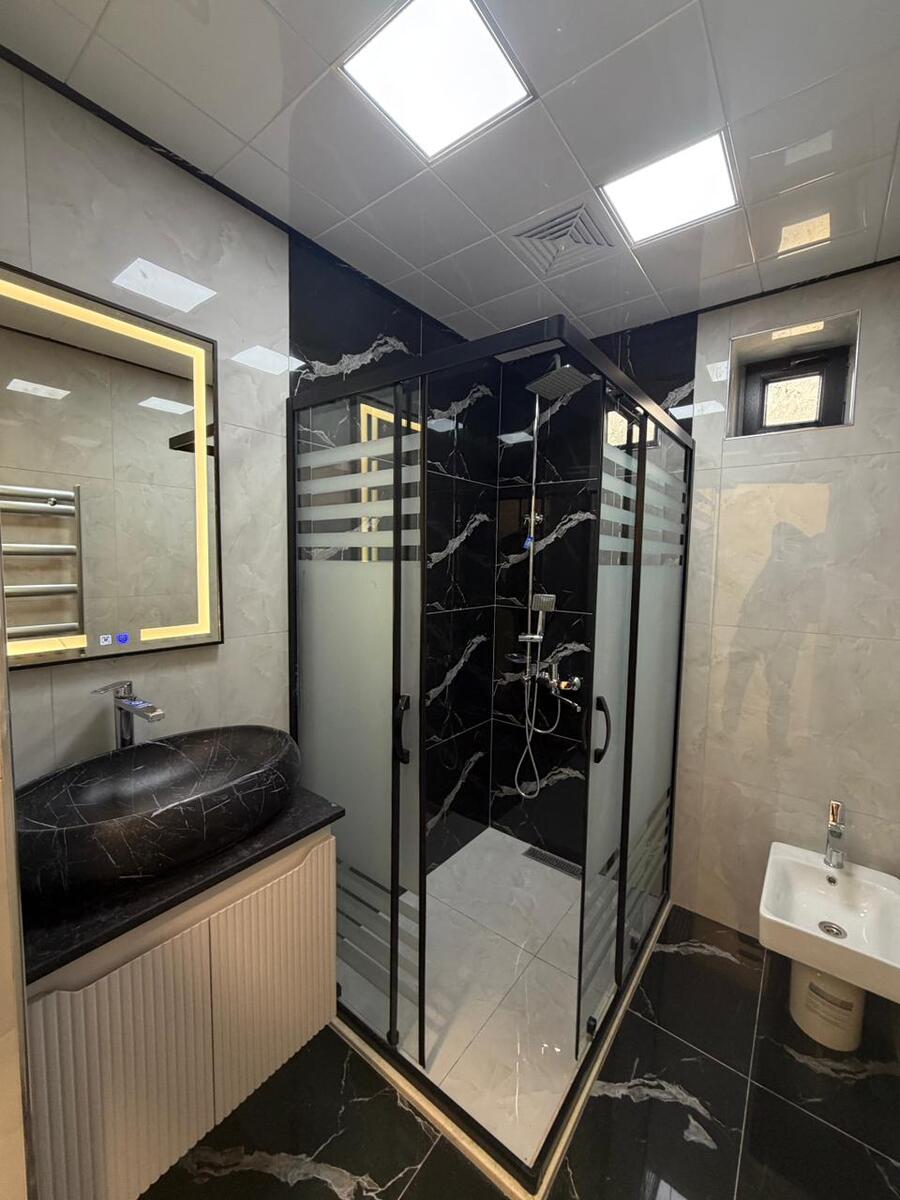 Satılır 5 otaqlı həyət evi/bağ evi 200 m² — Ev, villa, Bakı (12)