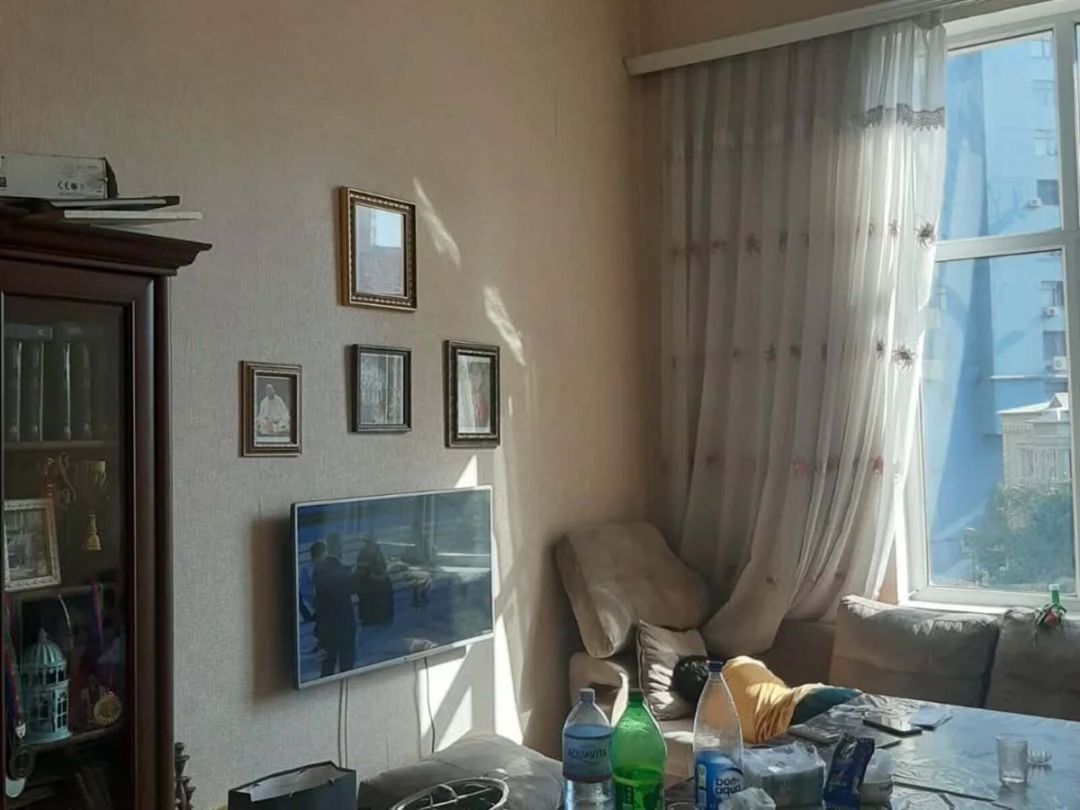 Satılır 3 otaqlı köhnə tikili 70 m² — Mənzil, Bakı (7)