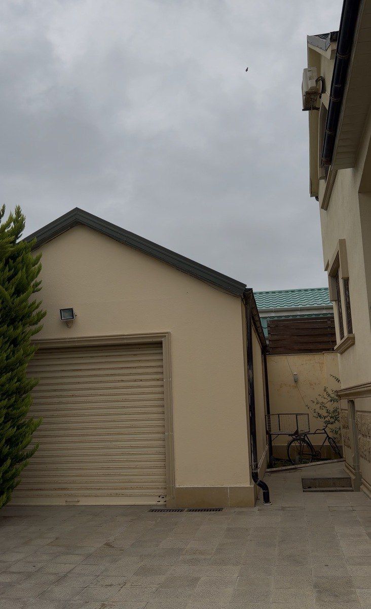 Satılır 6 otaqlı həyət evi/bağ evi 200 m² — Ev, villa, Bakı (4)