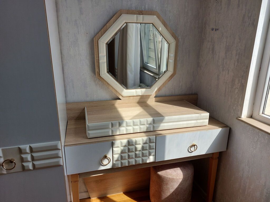 Trümo, əla vəziyyətdə — Mebel, Bakı