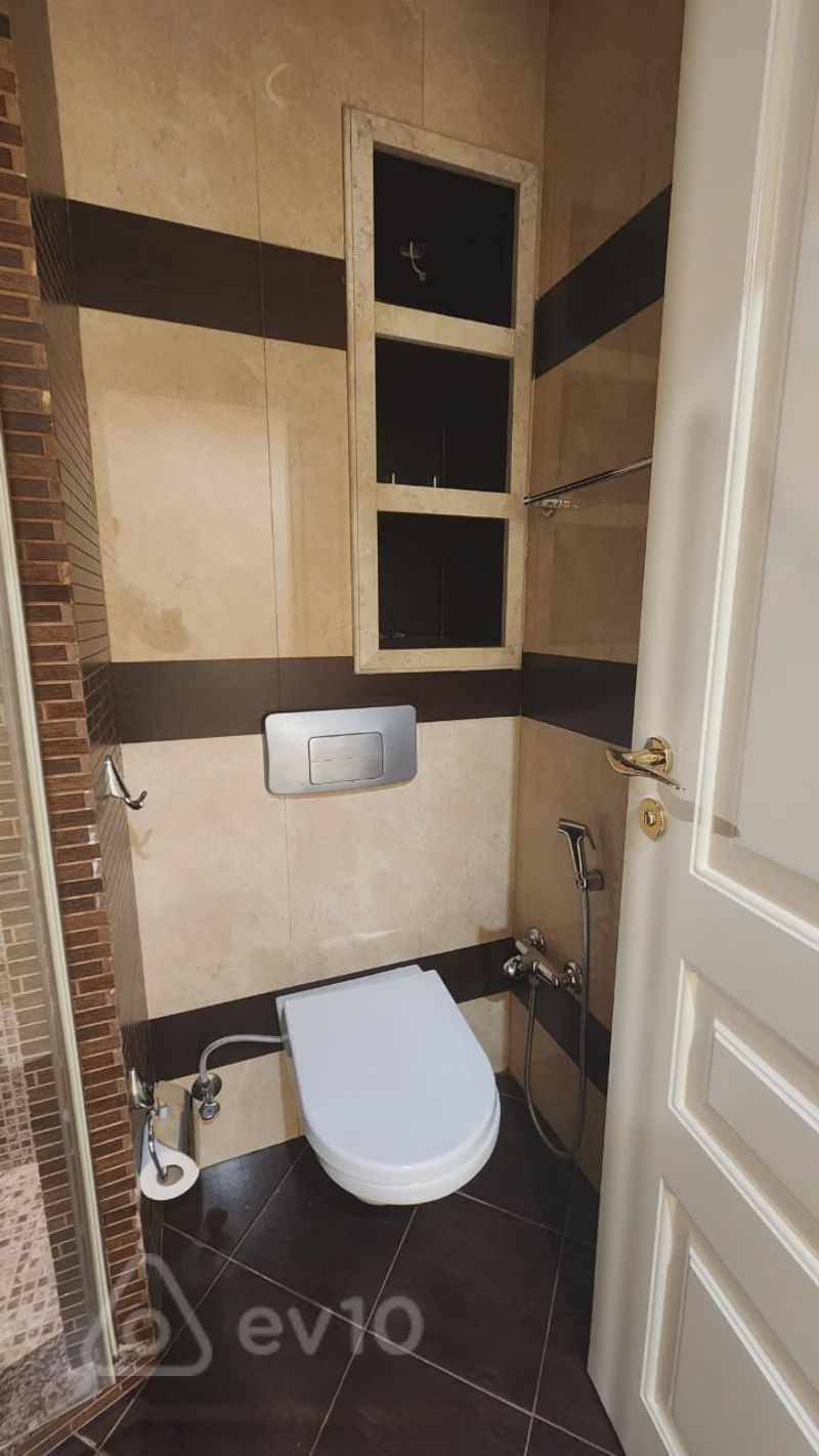 For sale: 4-room apartment (new building), 186 m² — Mənzil, Bakı (2)