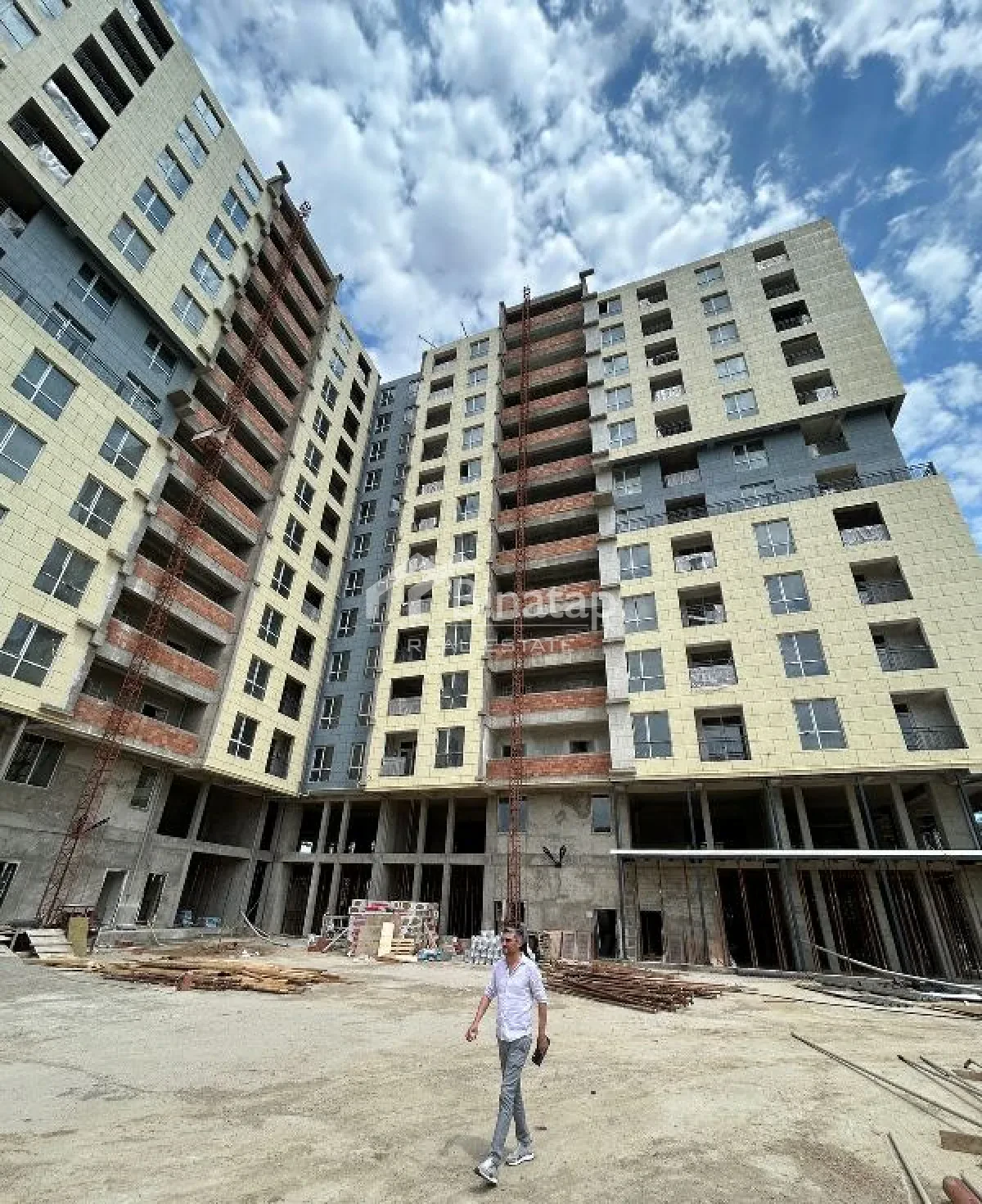 Satılır 4 otaqlı yeni tikili 150 m², Azadlıq Prospekti metrosu, Binəqədi rayonu — Bakı