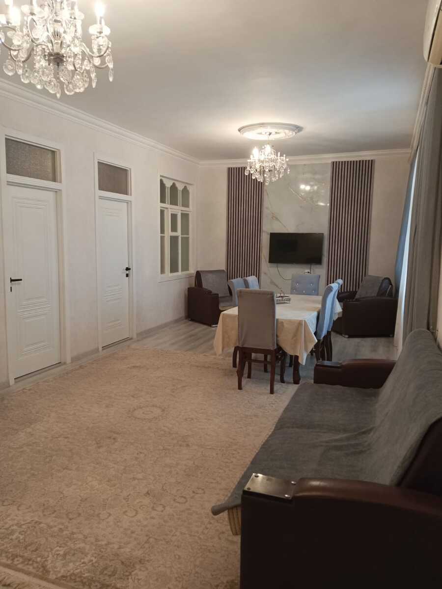 Satılır 4 otaqlı həyət evi/bağ evi 130 m² — Ev, villa, Bakı (2)
