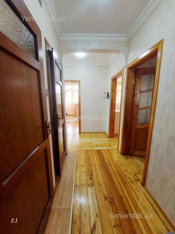 Satılır 4 otaqlı Bina evi menzil (Köhnə tikili), 95 m², 9-cu mikrorayon — Mənzil, Sumqayıt (12)