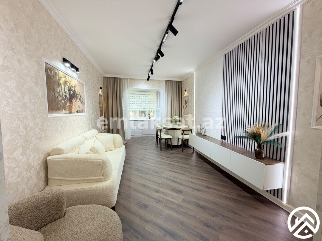 Satılır 3 otaq köhnə tikili 55 m², Xalqlar dostluğu metrosu — Mənzil, Bakı (2)