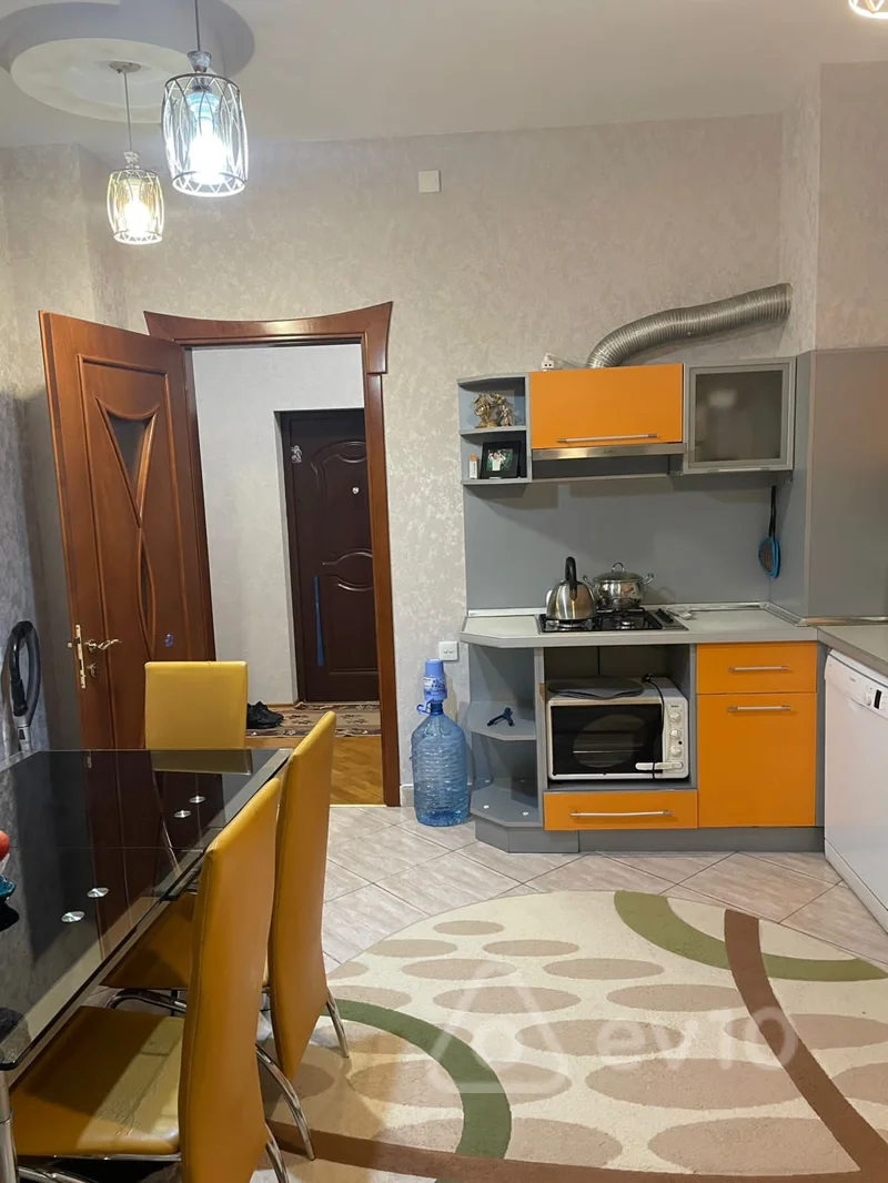 2 otaqlı mənzil, 90 m², Xətai prospekti, Təhsil Nazirliyinin yaxınlığı — kirayə — Mənzil, Bakı (9)