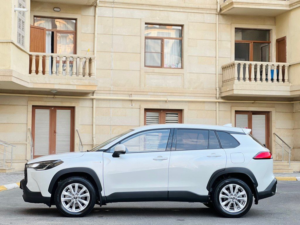 Toyota Corolla Cross, 2.0 L, 1.31 kWh, 2024 il, 16 000 km — Avtomobillər, Bakı (3)