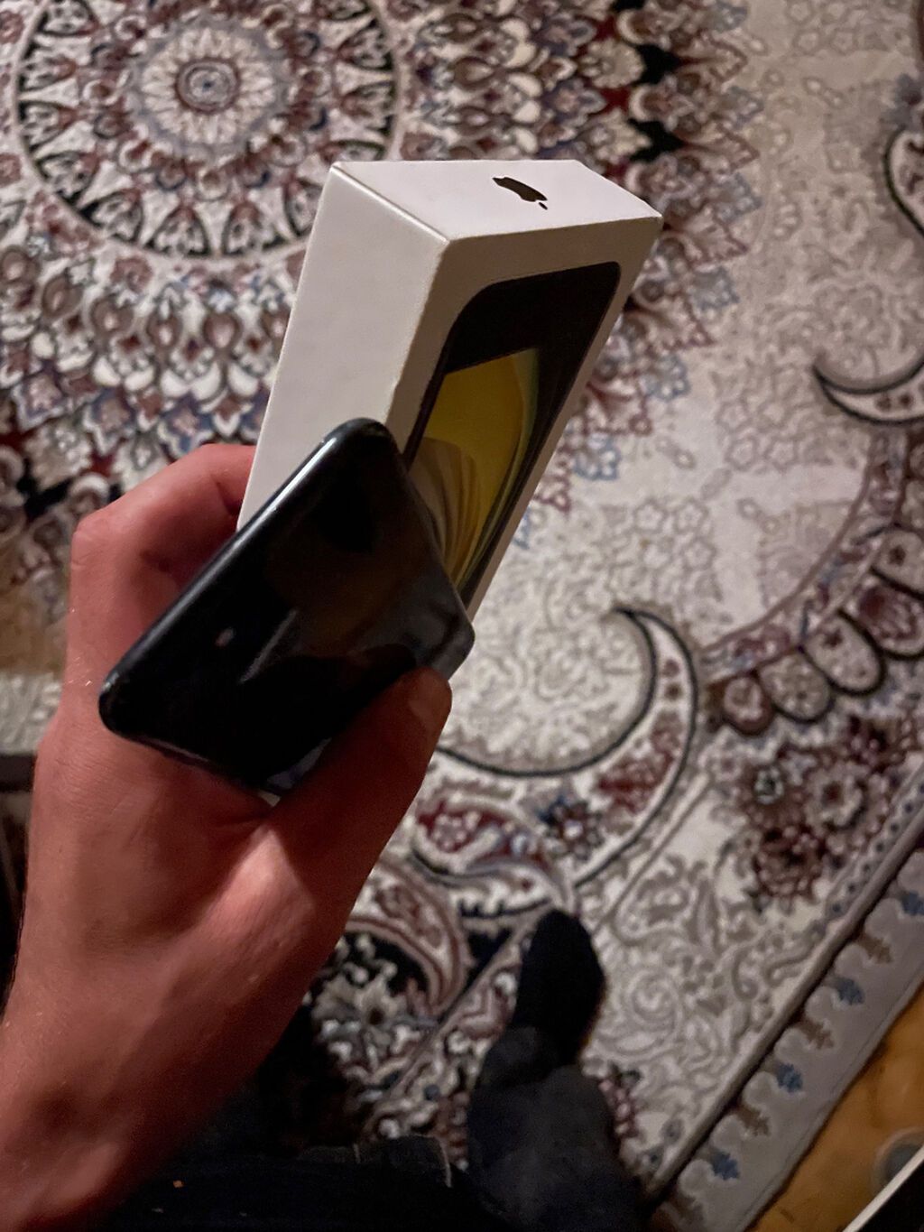 IPhone SE 2020, 64 GB, Jet Black, Barmaq izi — Apple iPhone, Bakı (5)