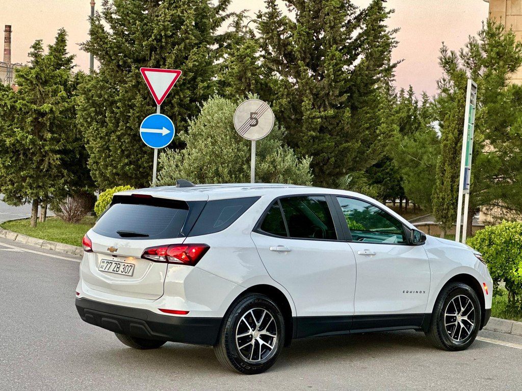 Chevrolet Equinox, 1.5 L, 2022 il, 114 000 km 77-ZB-307 — Avtomobillər, Bakı (5)