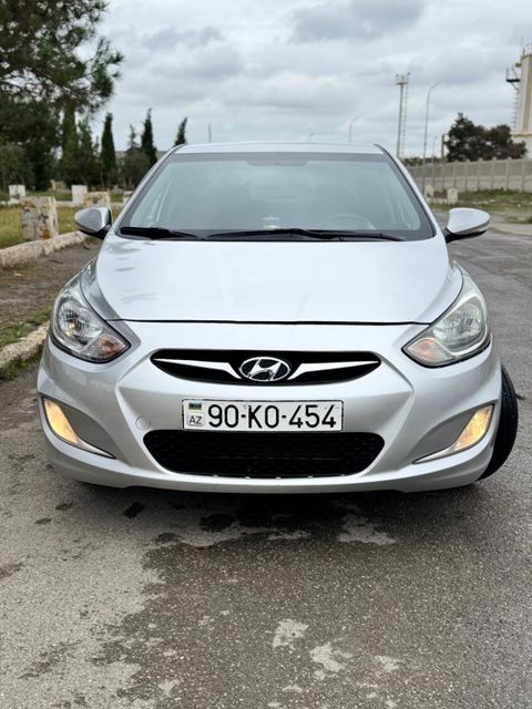 Hyundai Accent, 1.6 L, 2011 il, 288 000 km — 15 800 ₼ · Bakı · Avtomobillər Hyundai Accent, 1.6 L, 2011 il, 288 000 km — Bakı