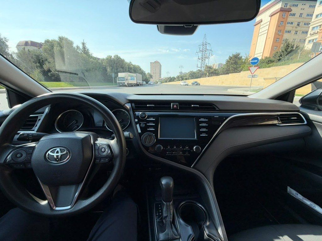 Toyota Camry, 2.5 L, 2018 il, 125 000 km — Avtomobillər, Bakı (11)