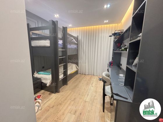 Satılır 5 otaqlı 135 m² köhnə tikili Yasamal r — Mənzil (9)