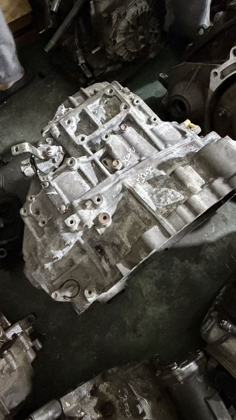 Toyota Corolla sürətlər qutusu — 100 ₼ · Bakı · Ehtiyat hissələri və aksesuarlar Toyota Corolla sürətlər qutusu — Bakı