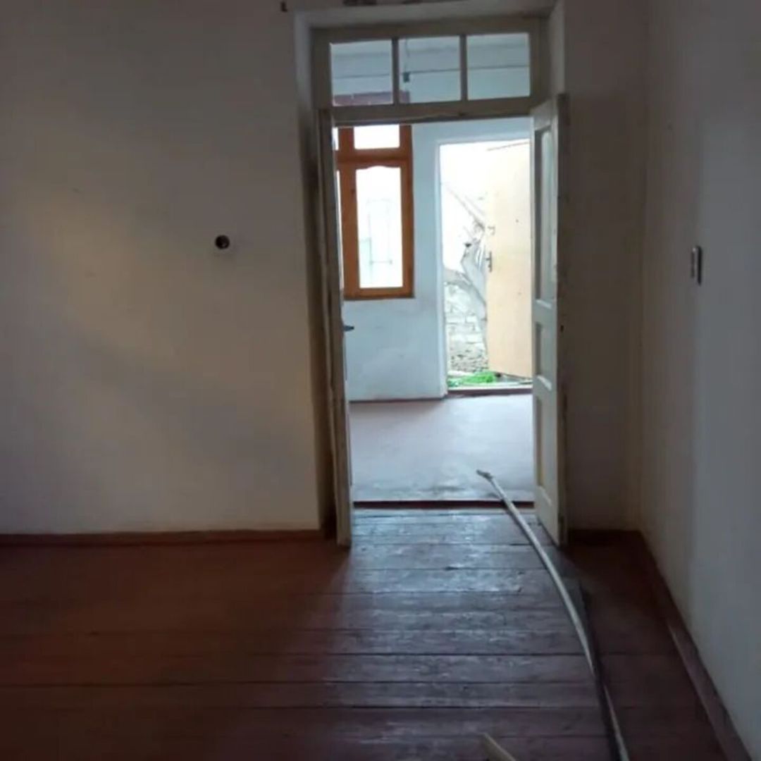 Satılır 3 otaqlı həyət evi/bağ evi 70 m² — Ev, villa, Bakı (2)
