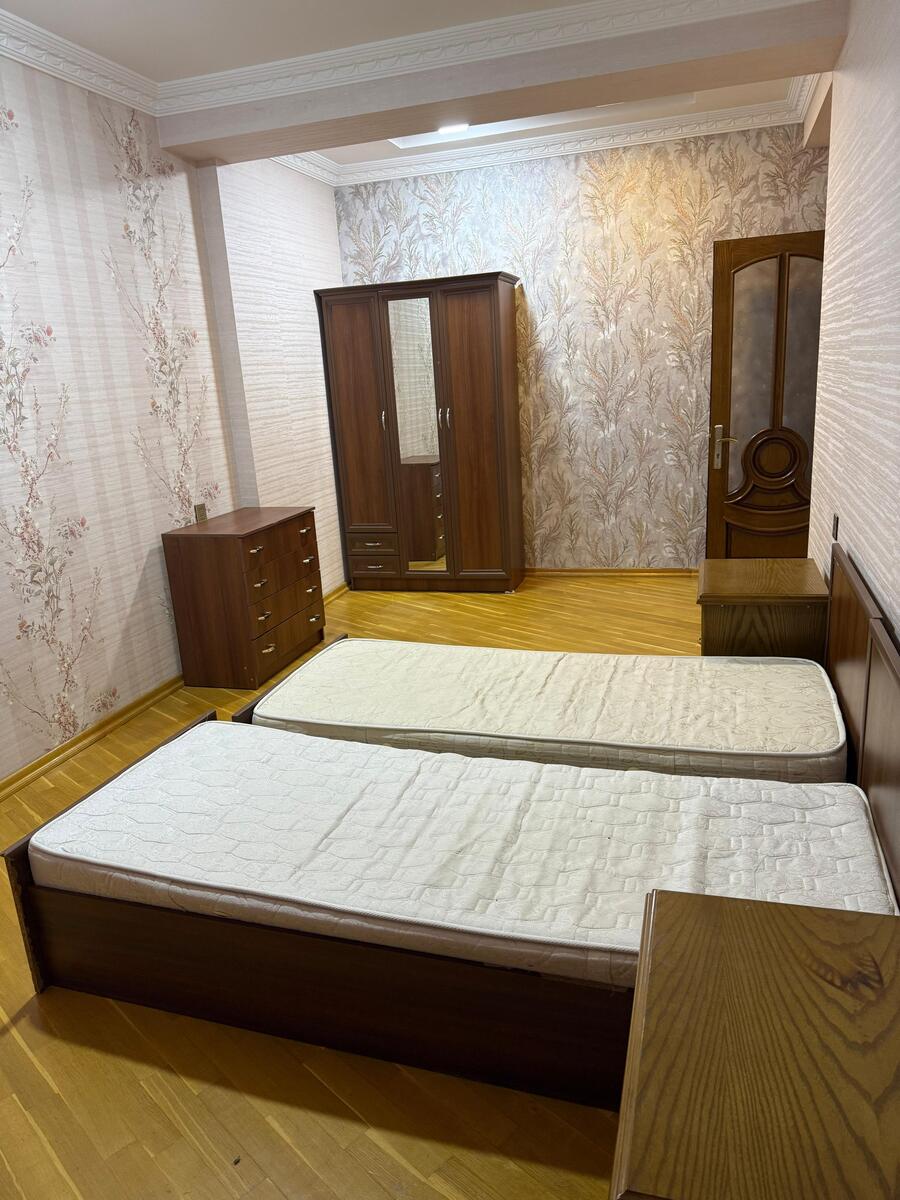 İcarəyə verilir 3 otaqlı yeni tikili 145 m² — Mənzil, Bakı (3)