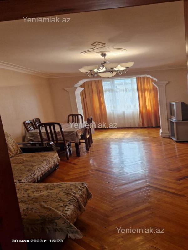 Satılır 3 otaqlı Bina evi menzil (Köhnə tikili), 75 m², Yasamal rayonu — Mənzil, Bakı (8)