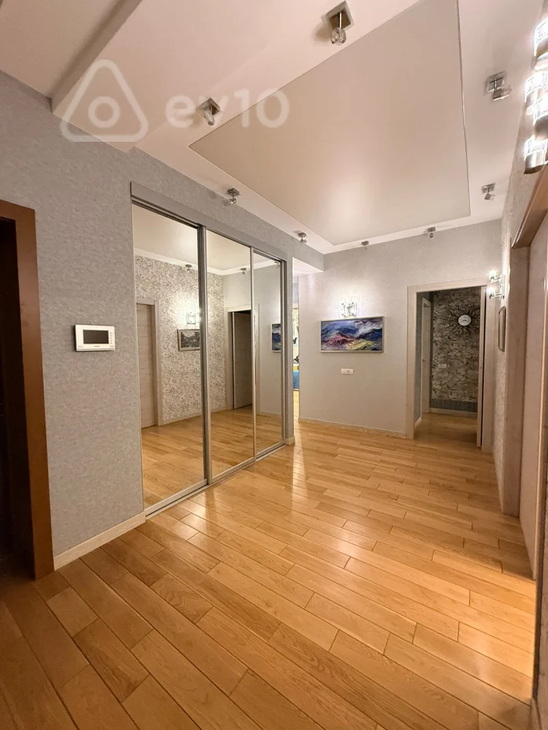 4 otaqlı mənzil, 150 m², Xeqani Rustemov kucesi — Mənzil, Bakı (4)