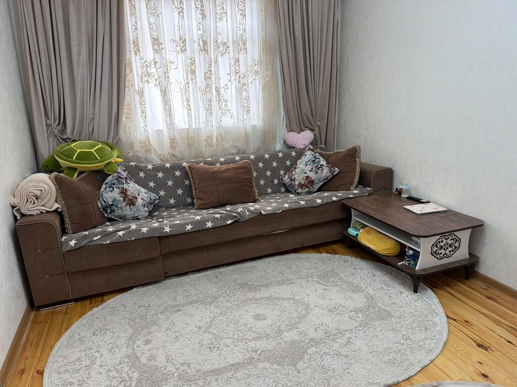 Künc divan, İşlənmiş, Açılan, Bazalı, Çatdırılma yoxdur — Divanlər, Bakı