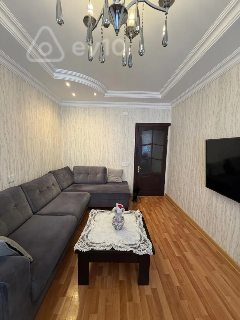 5 otaqlı mənzil, 120 m², Seyid Əzim Şirvani küçəsi 14 — Mənzil, Bakı (2)
