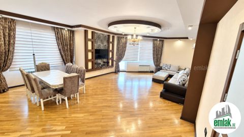 İcarəyə verilir 3 otaqlı 135 m² yeni tikili Şah İsmayıl Xətai m