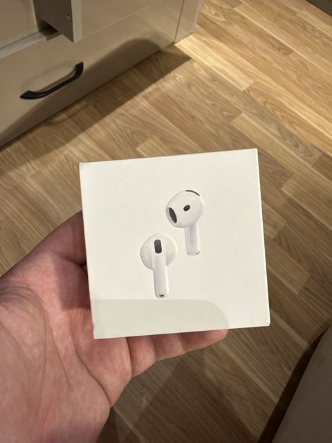 AirPods 4 ANC — 90 ₼ · Bakı · Səs texnikası AirPods 4 ANC — Bakı