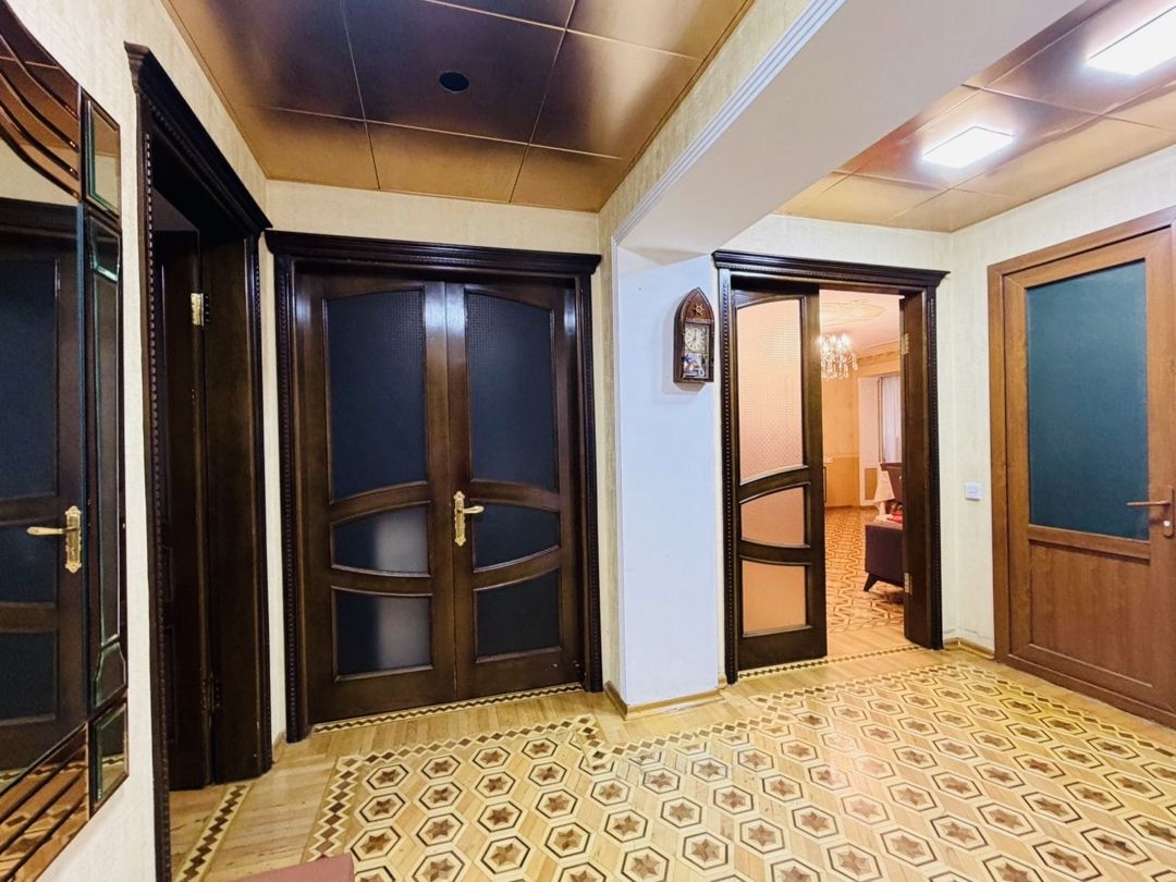 Satılır 4 otaqlı köhnə tikili 120 m² — Mənzil, Bakı (6)