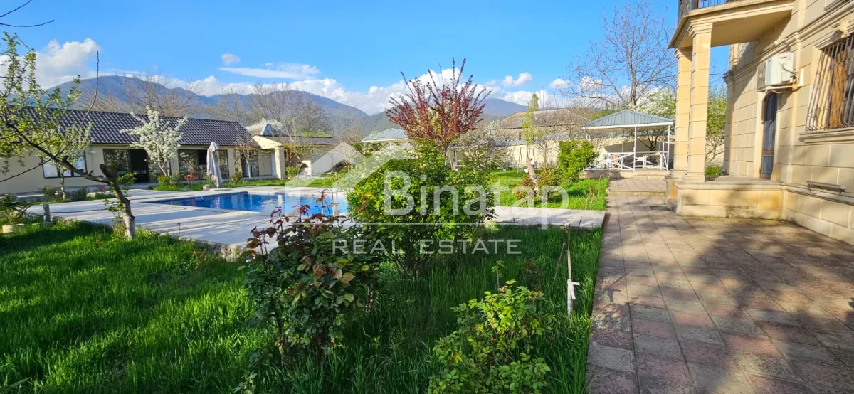 Satılır 12 otaqlı həyət evi / bağ evi 280 m², Qəbələ rayonu — Ev, villa, Bakı (3)