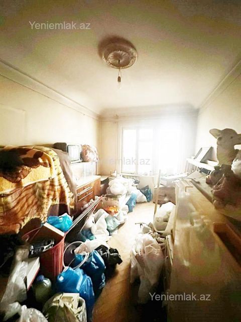 Satılır 4 otaqlı Bina evi menzil (Köhnə tikili), 90 m², Binəqədi rayonu — Bakı