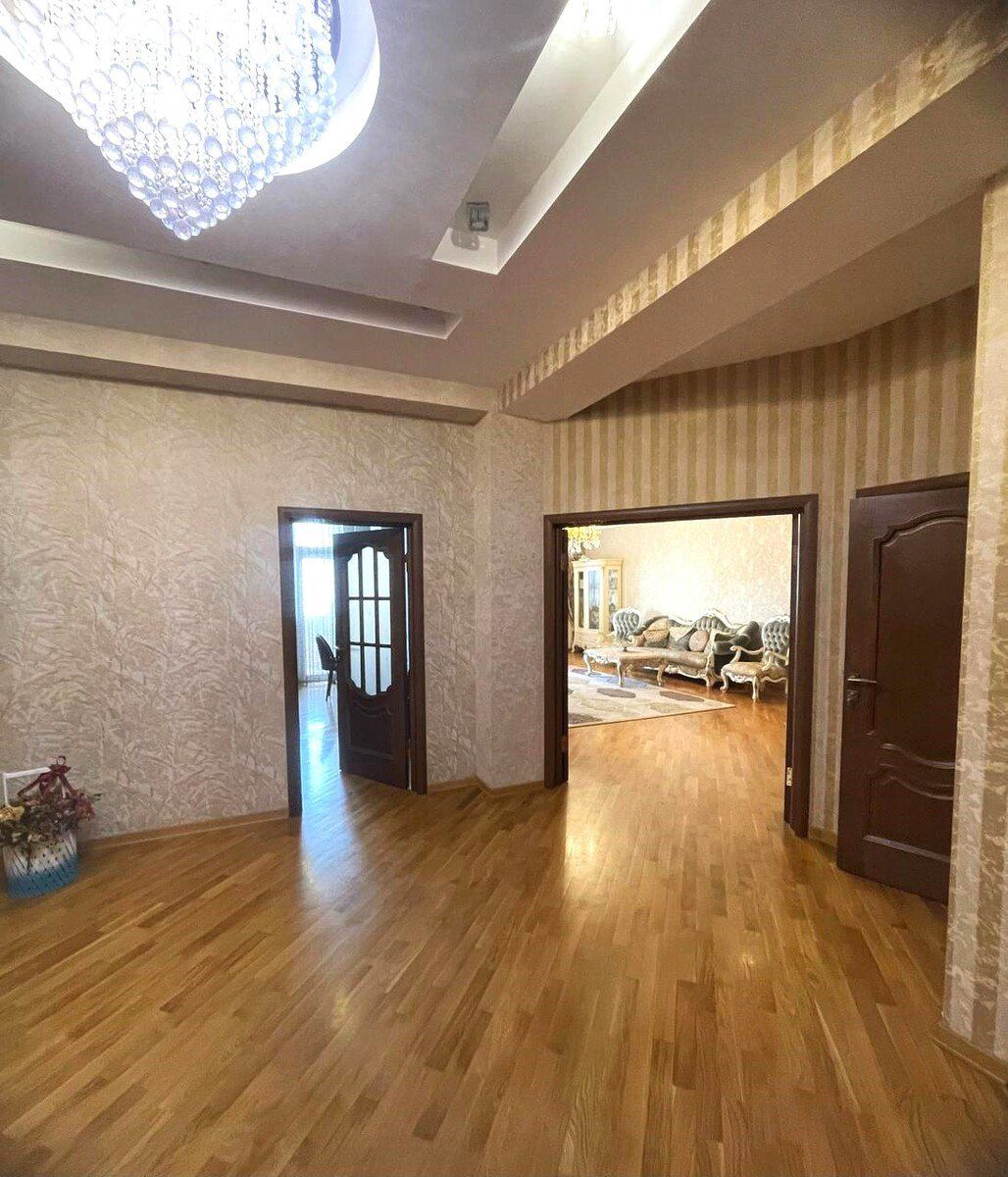 Satılır 4 otaqlı yeni tikili 173 m² — Mənzil, Bakı (10)