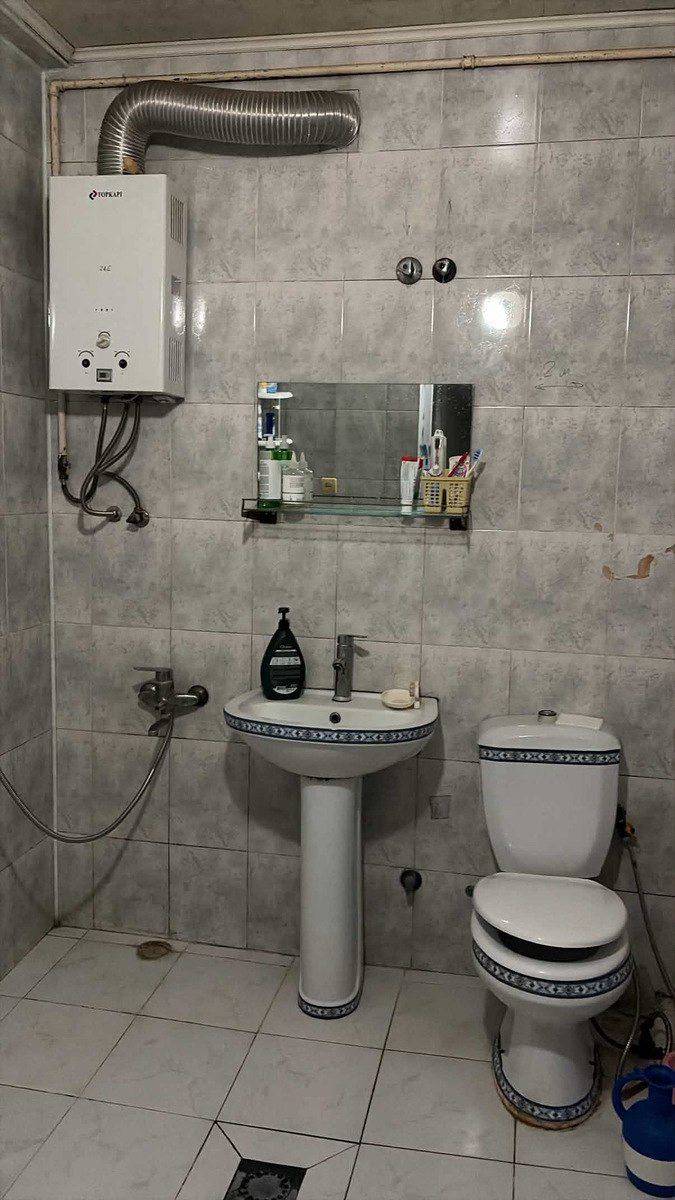 İcarəyə verilir 2 otaqlı köhnə tikili 70 m² — Mənzil, Bakı (4)