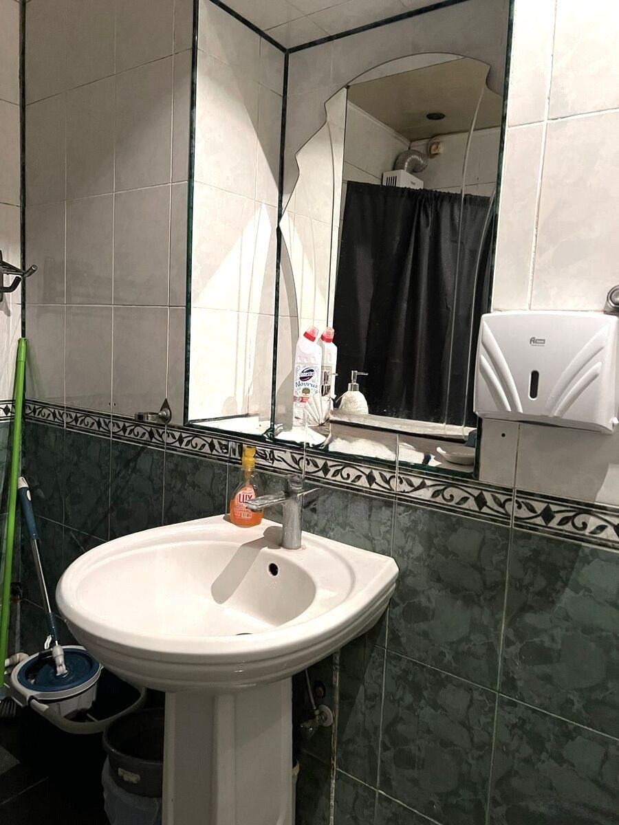 Satılır 3 otaqlı köhnə tikili 100 m² — Mənzil, Bakı (8)