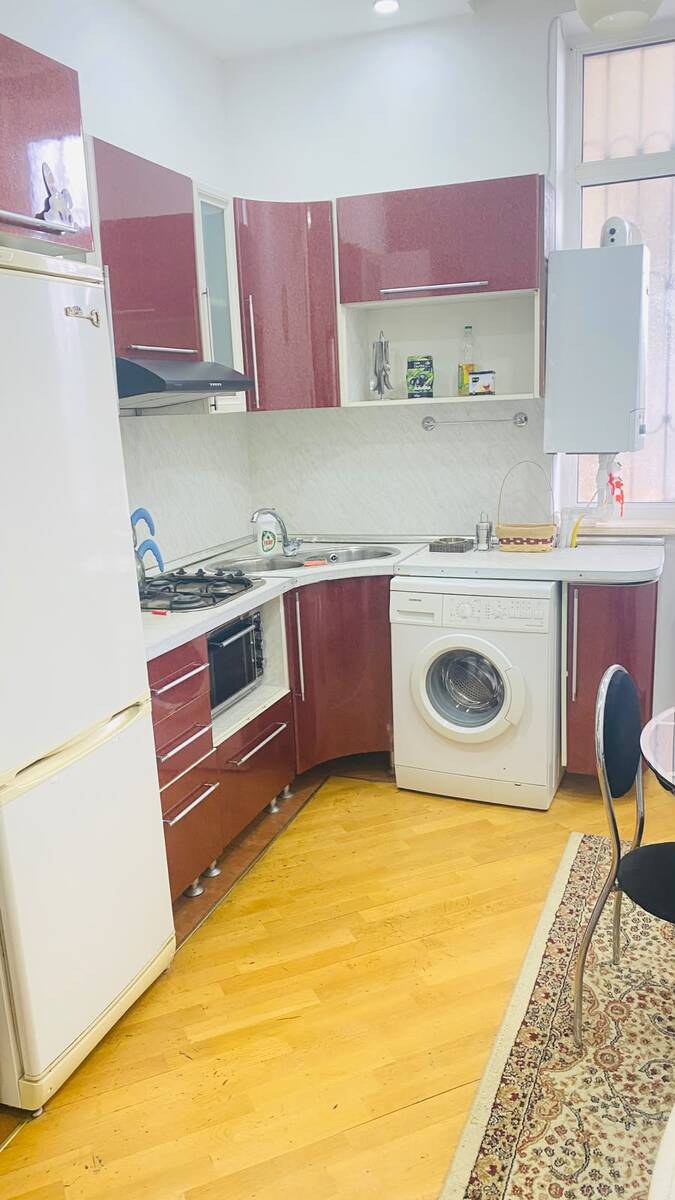 İcarəyə verilir 3 otaqlı köhnə tikili 90 m² — Mənzil, Bakı (4)