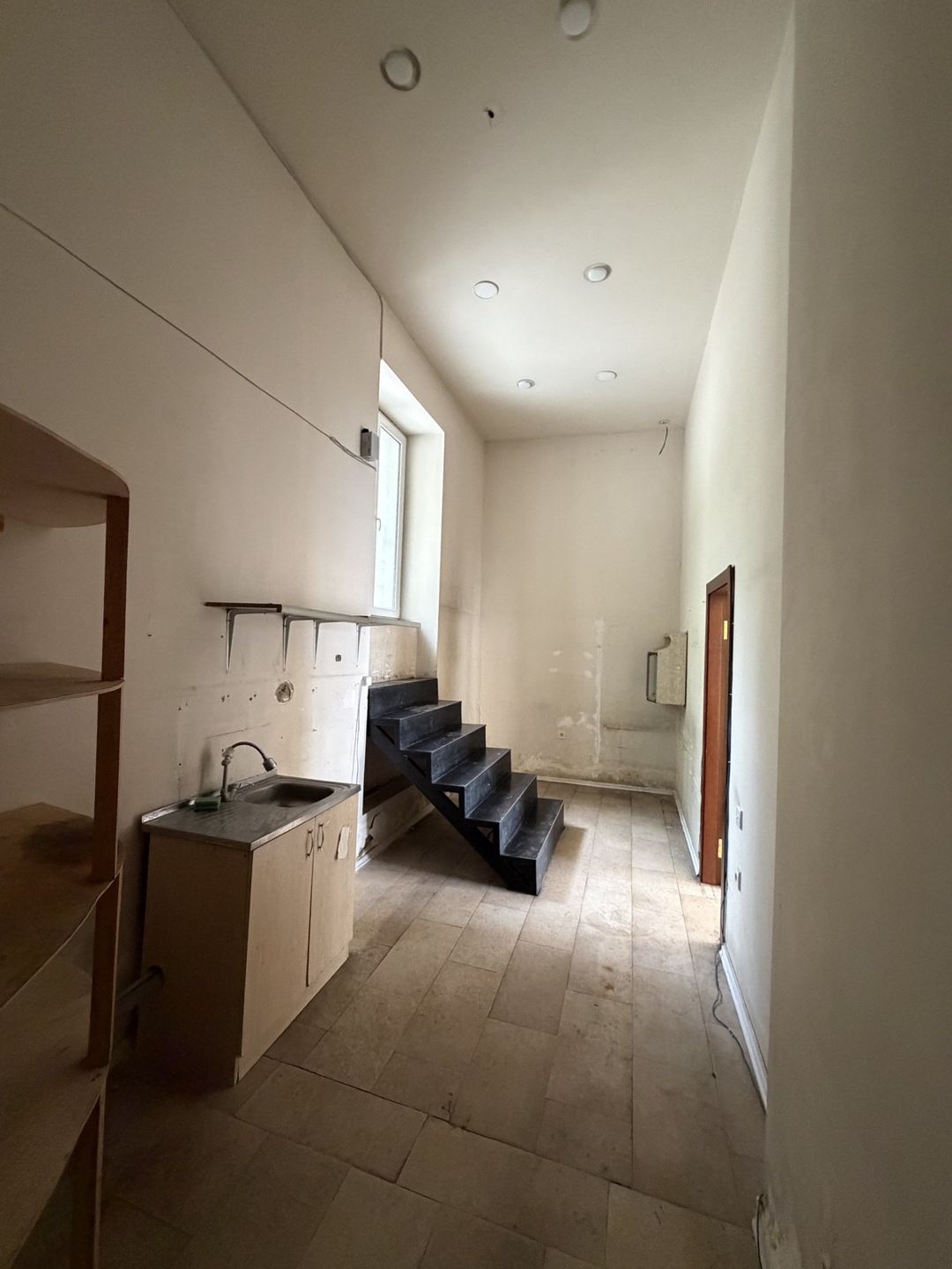 İcarəyə verilir obyekt 175 m² — Əmlak, Bakı (11)
