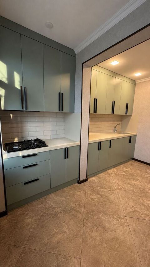 Satılır 2 otaqlı köhnə tikili 65 m² — Bakı